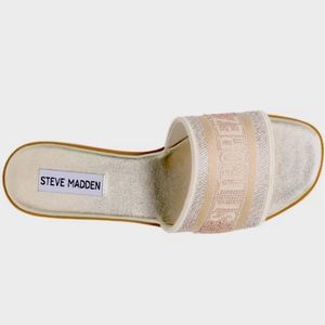 ⛔️SOLD⛔️ Steve Madden St Tropez slides sandals, size 8